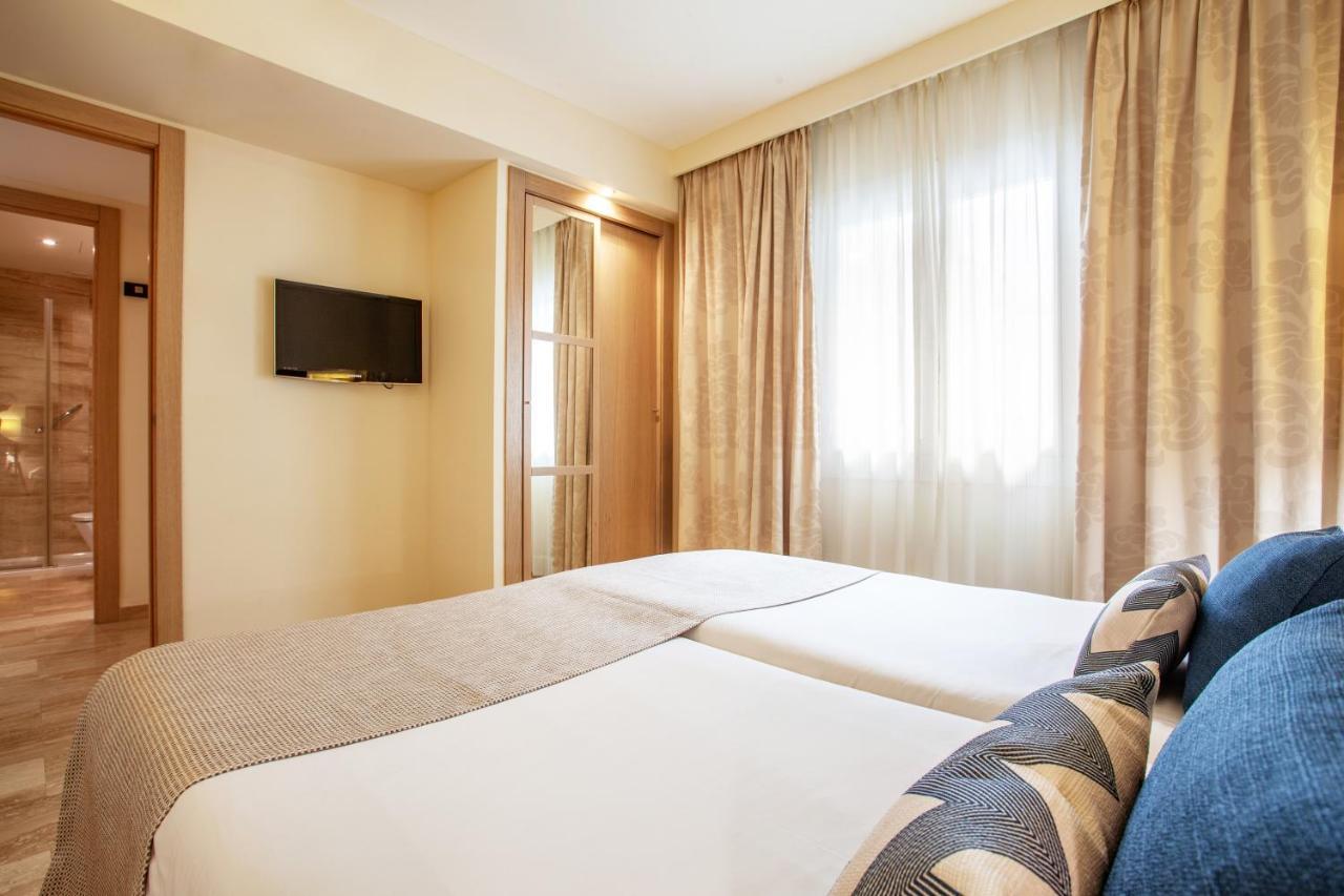Grupotel Dunamar 坎皮卡福特 外观 照片